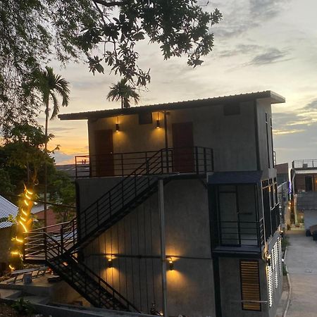 Rockstar Hotel & Bar Ko Tao Bagian luar foto